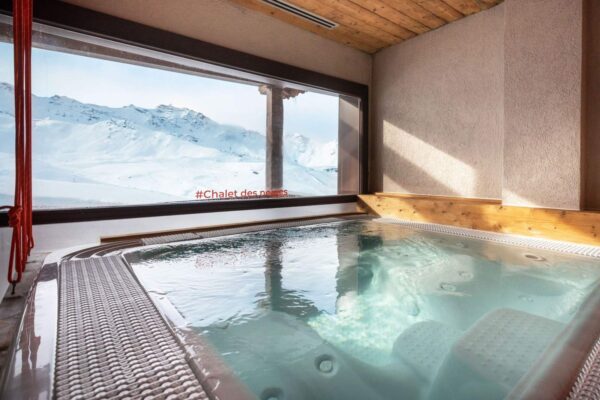 1682932481jacuzzi-vt